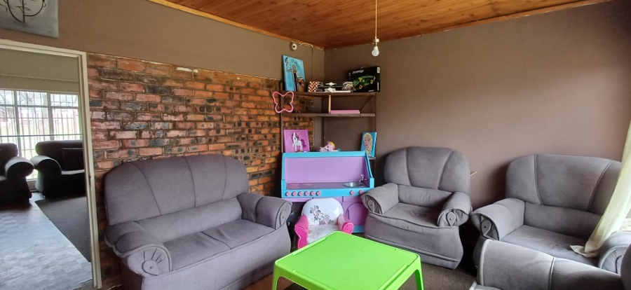 To Let 3 Bedroom Property for Rent in Morelig Free State